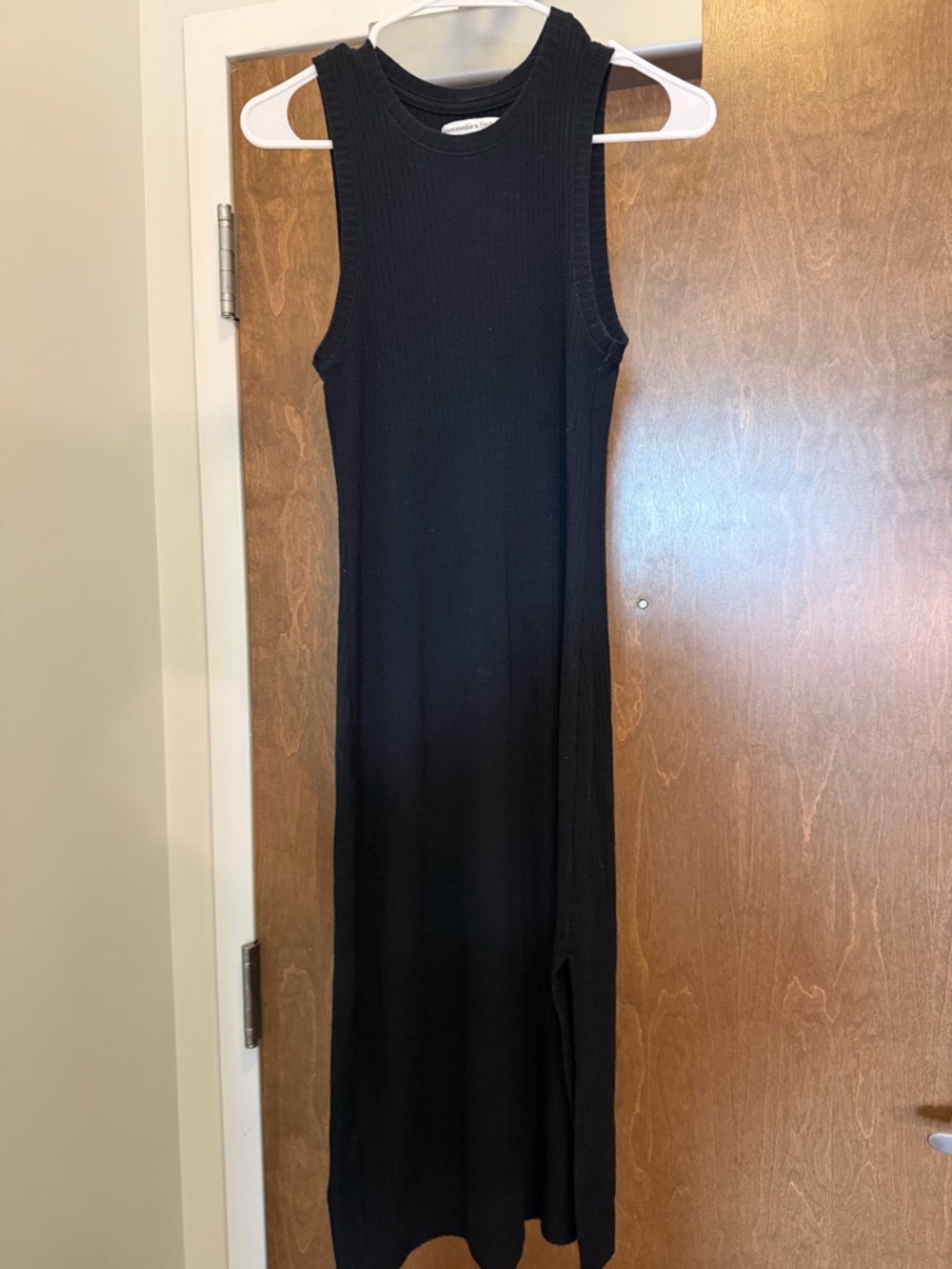 Abercrombie & Fitch Black Sleeveless Ribbed Maxi Dress